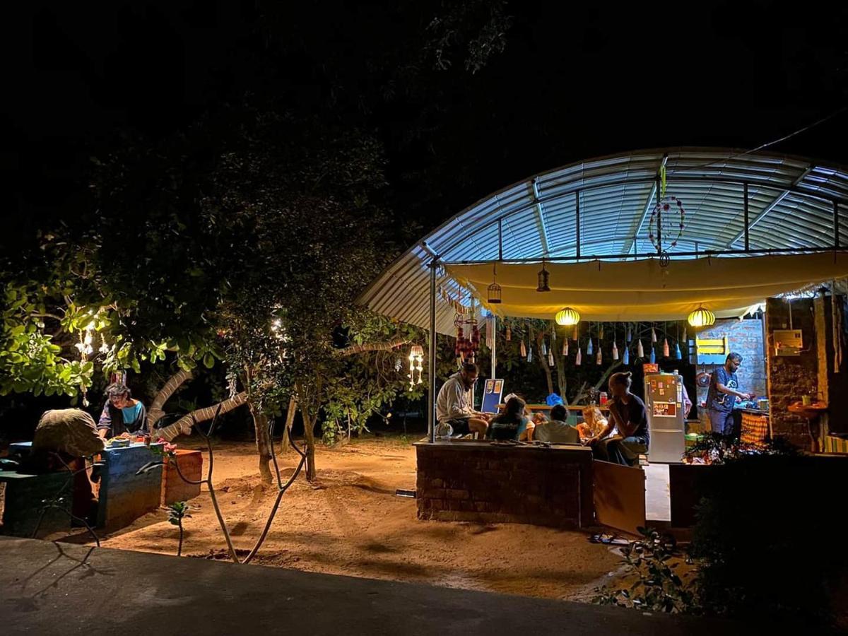 The Dreamcatcher Albergue Auroville Exterior foto